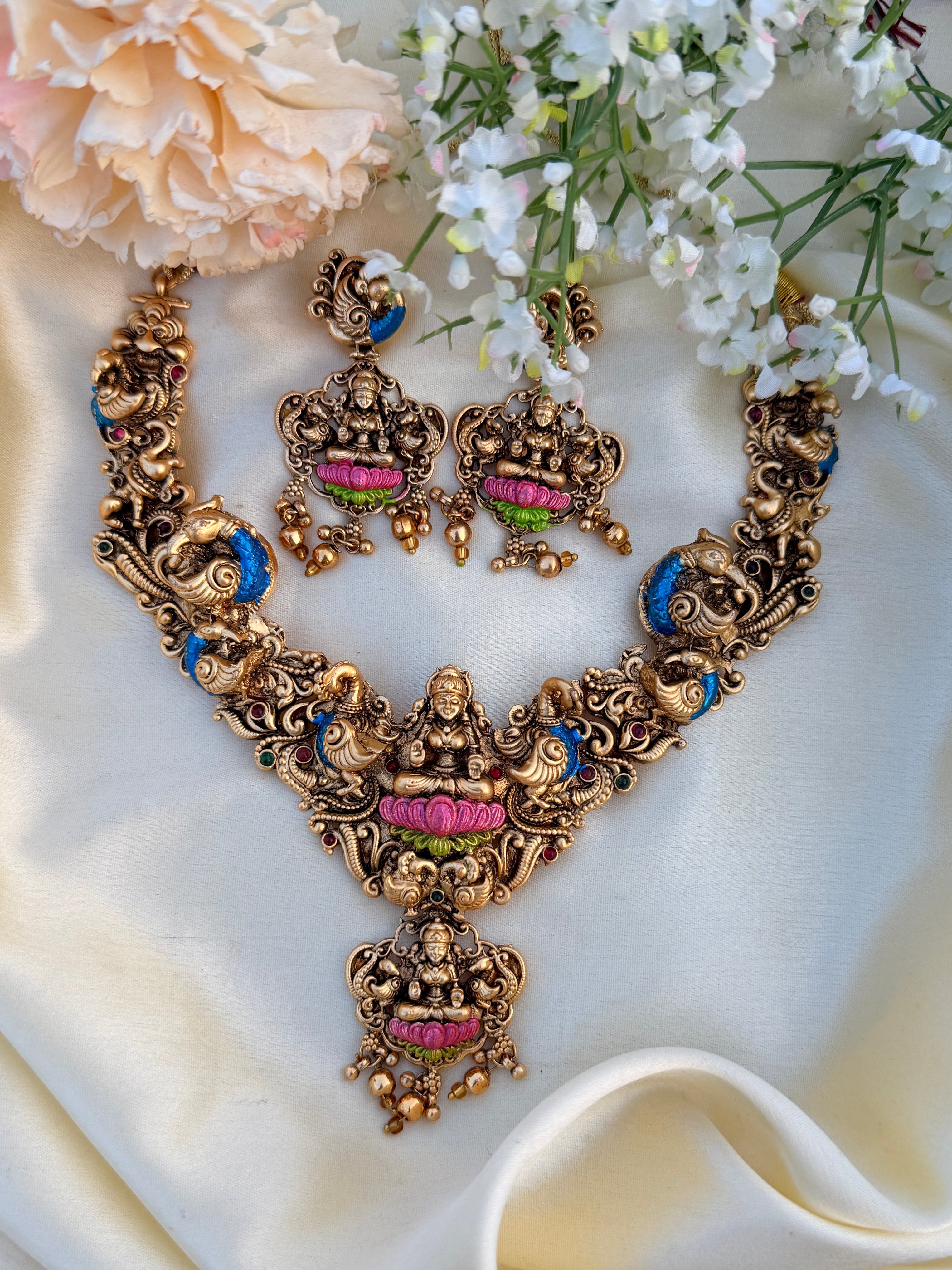 Peacock painted Lakshmi necklace (EK054)