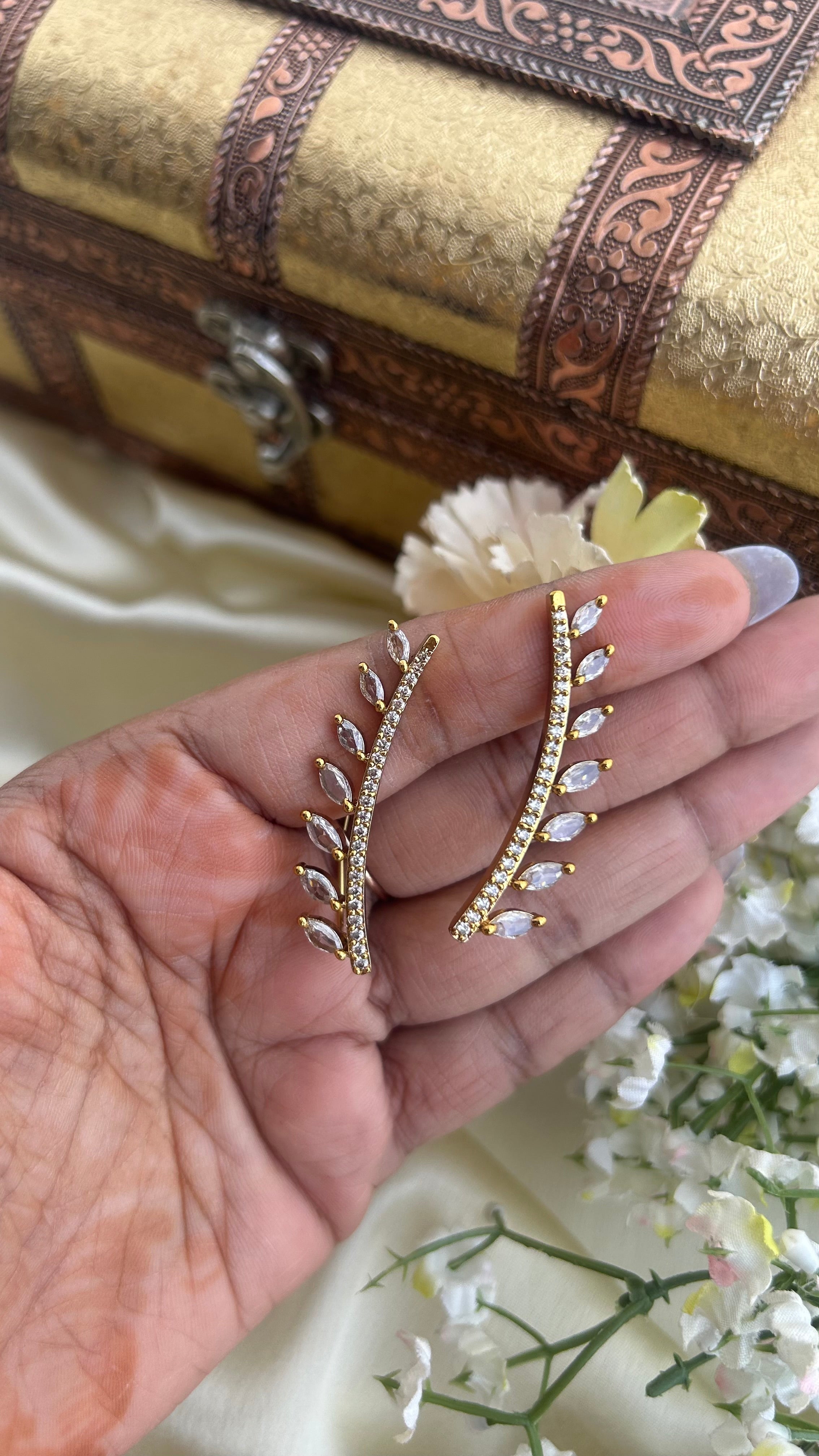 AD ear cuff