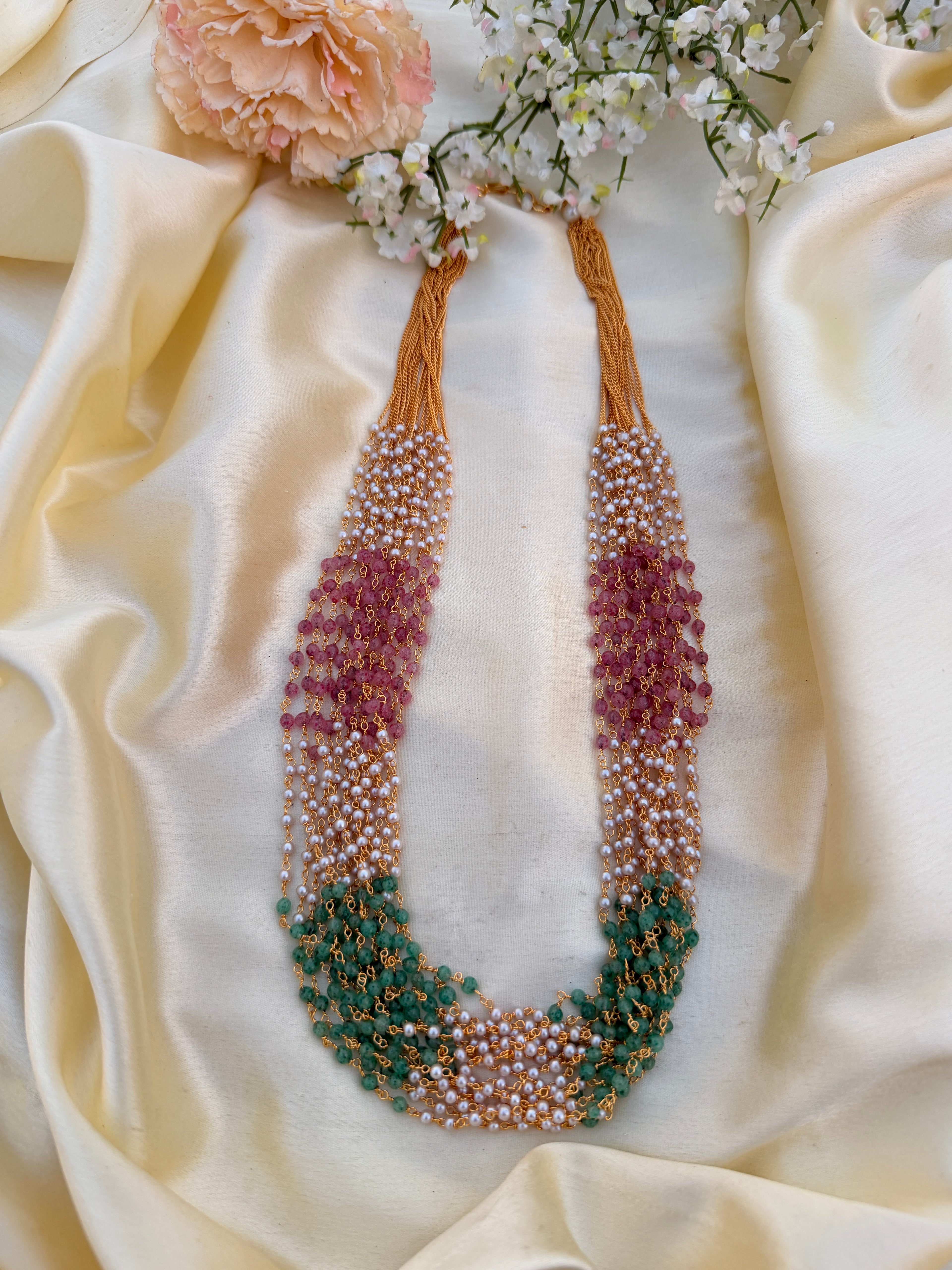 Multicolour 15 layered chain
