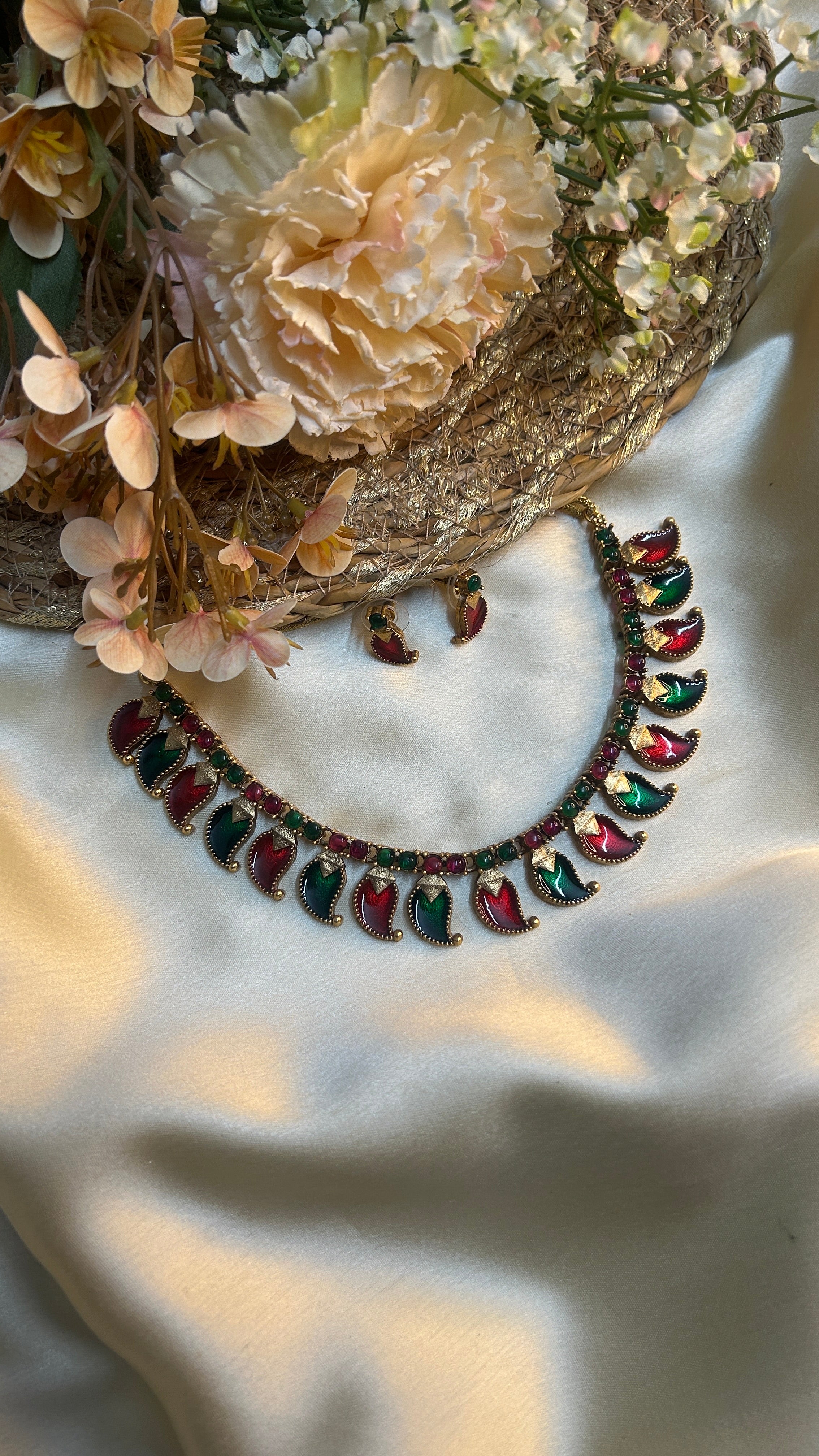 Traditional manga necklace