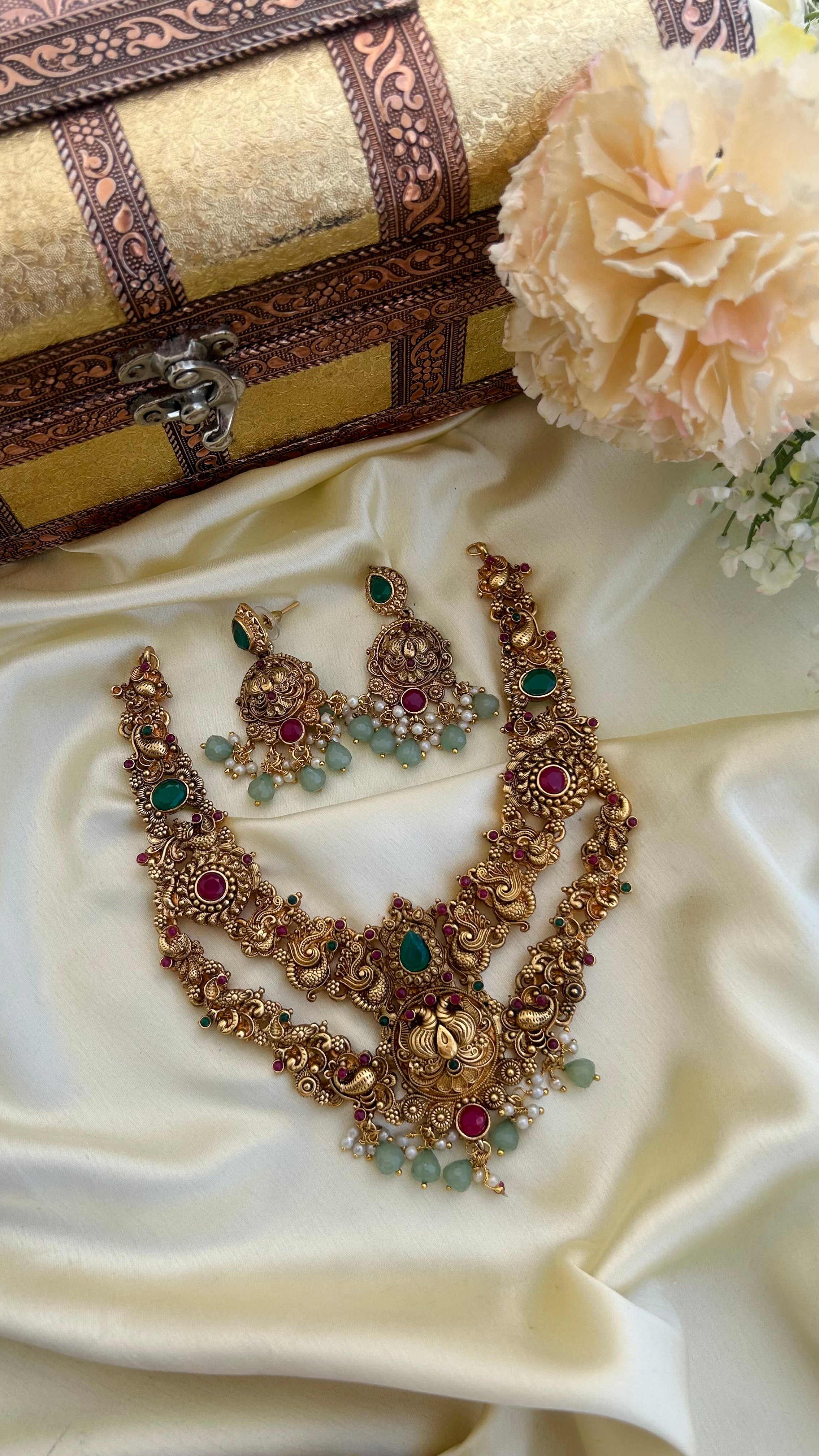 Antique Manasi necklace