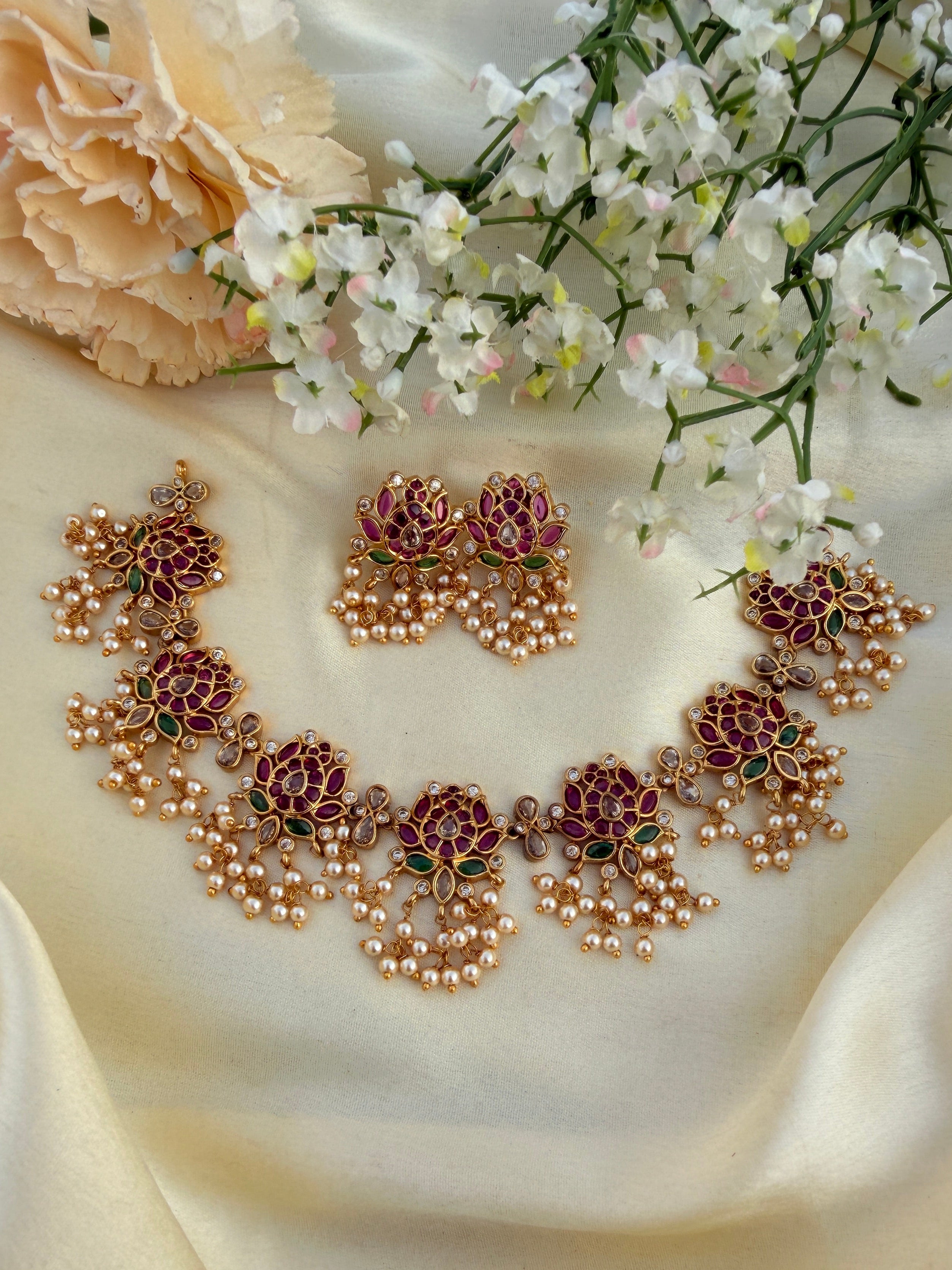 Premium lotus Guttapusalu necklace (EK106)