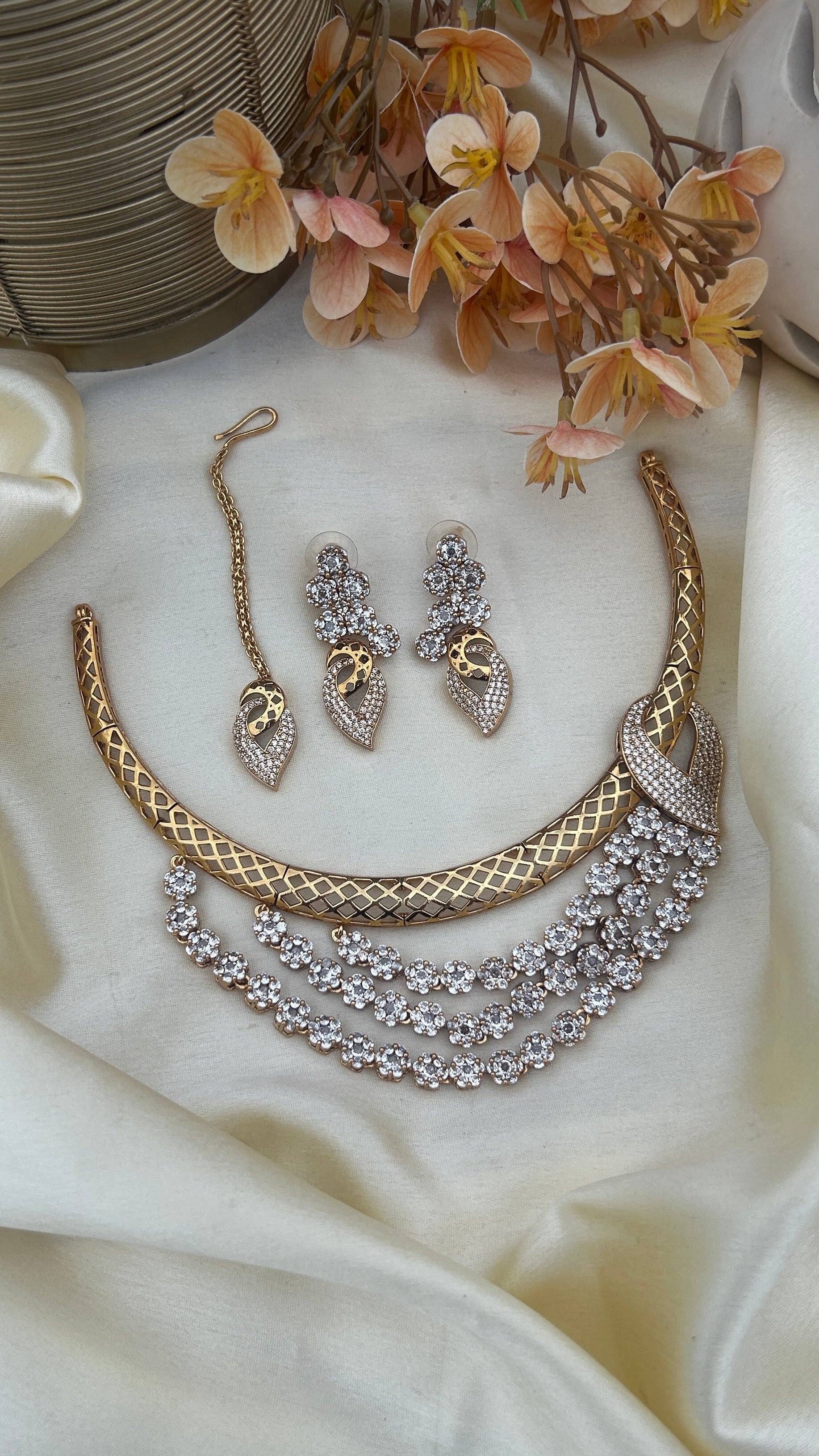 Zyra AD premium necklace (EK078)