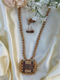 Reversible pendant haram