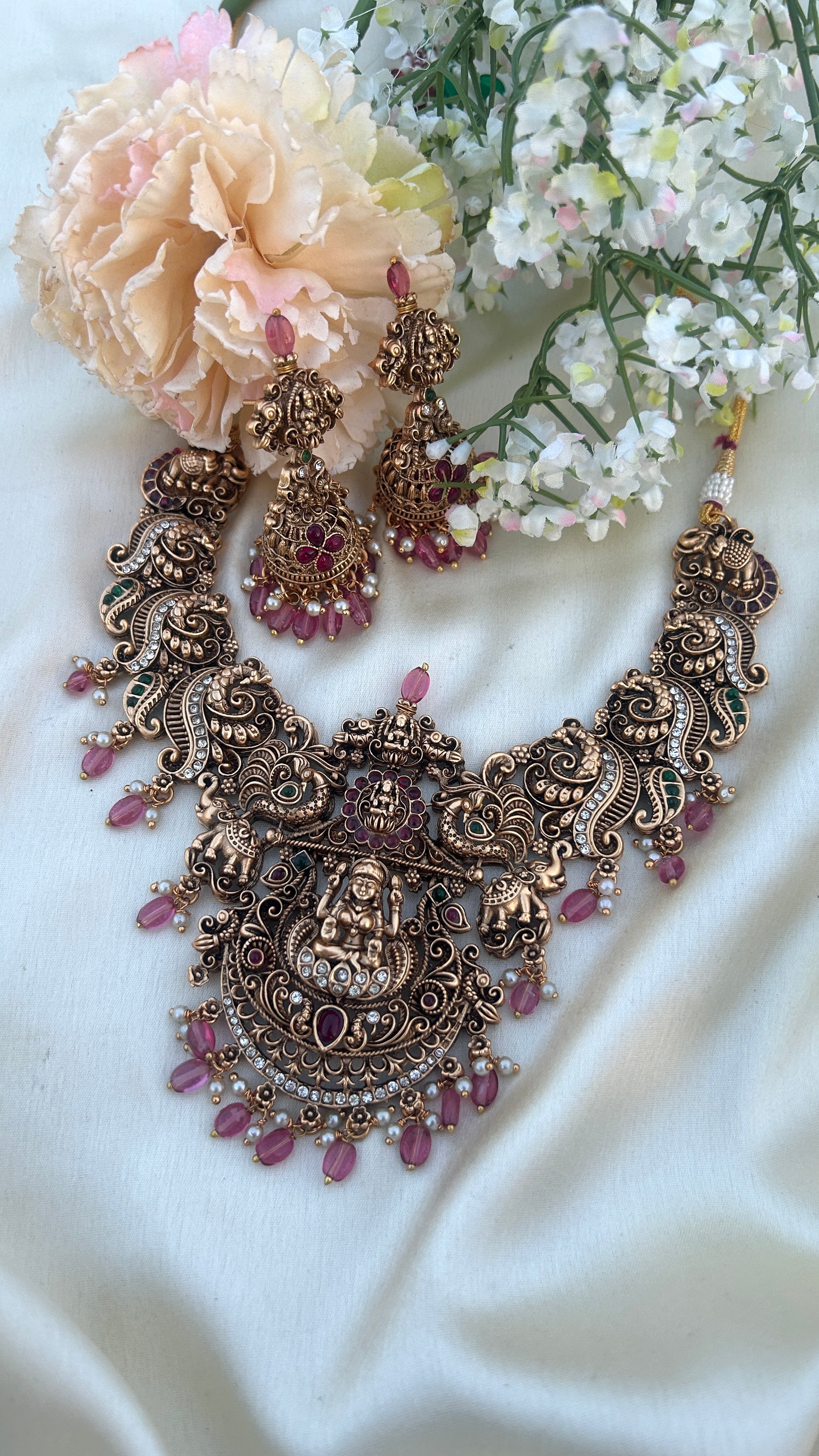 Antique Mahalakshmi Tusker short necklace