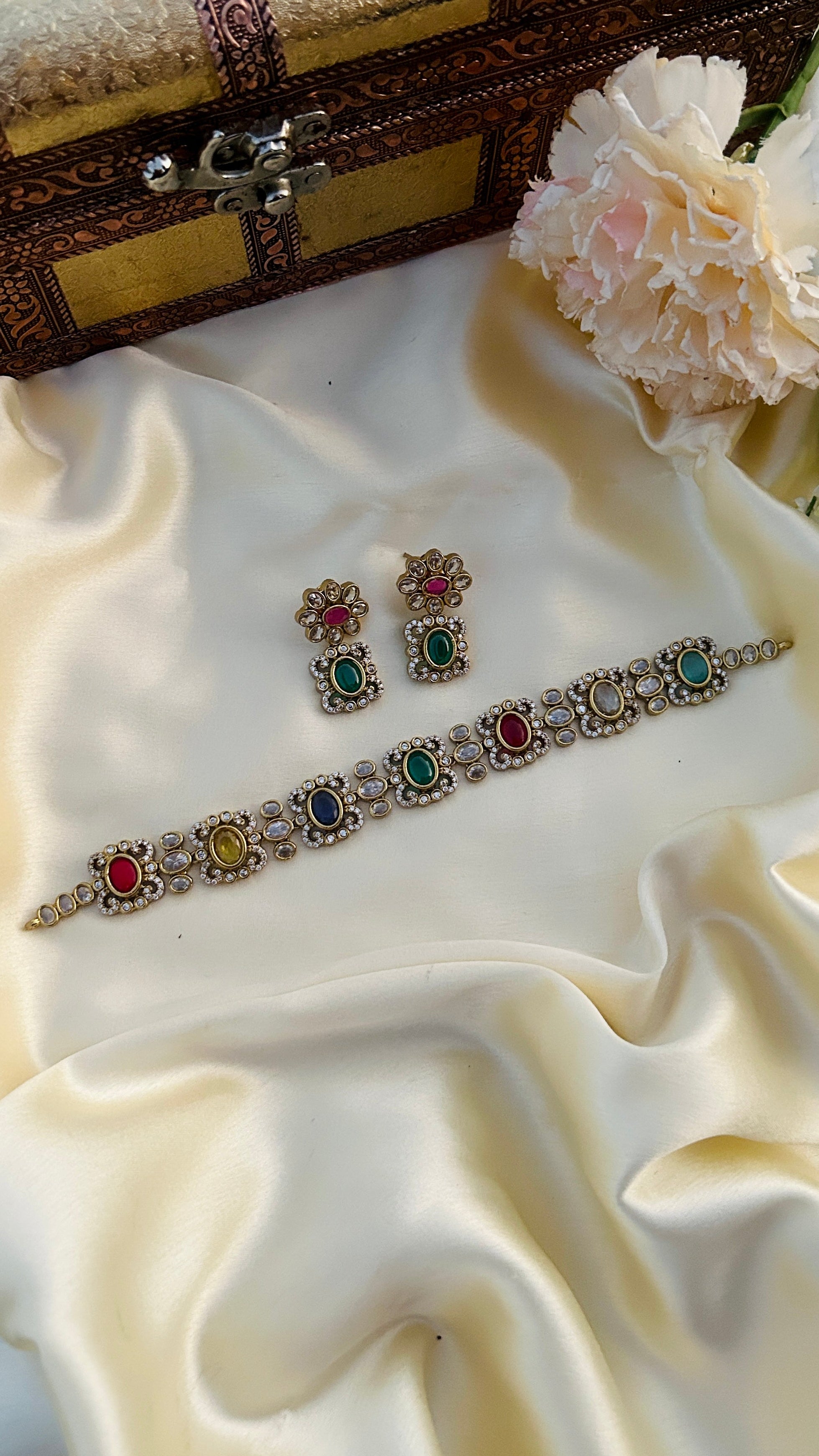 Navaratna AD choker (EK075)